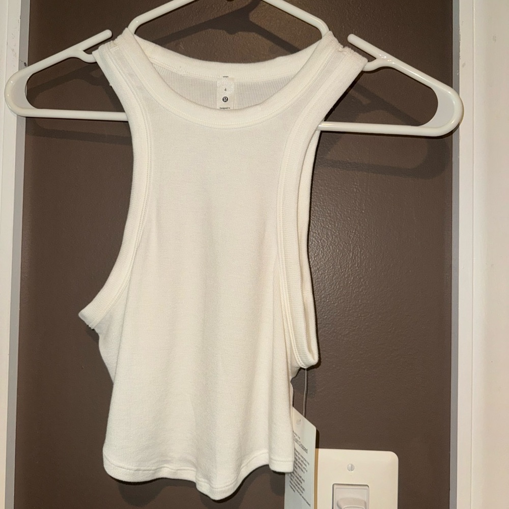 Lululemon hold tight cropped tank